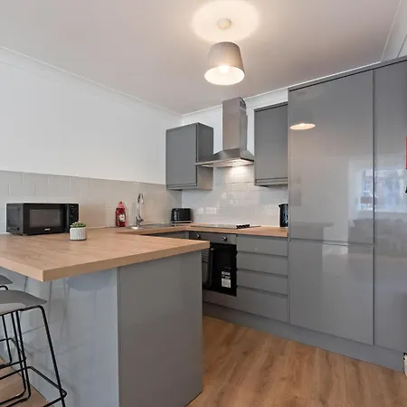 Apartament Centre - Sleeps 5 - Free Parking