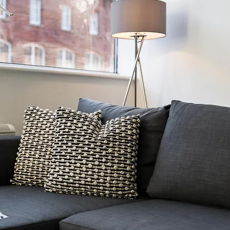 Centre - Sleeps 5 - Free Parking Appartement