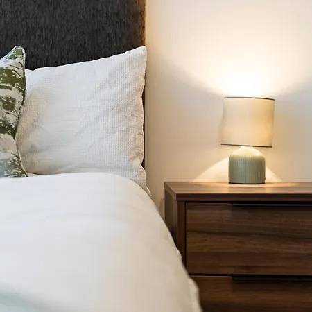 Appartement Centre - Sleeps 5 - Free Parking